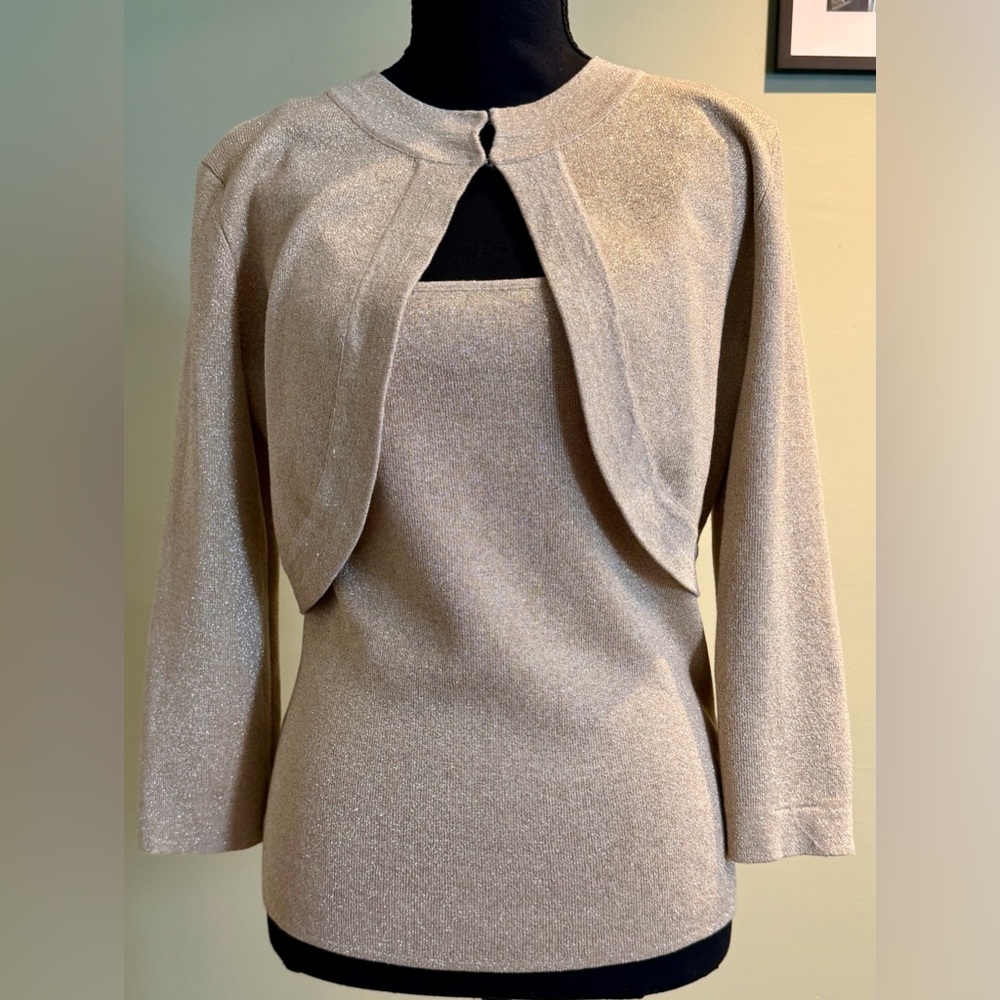 Michelle Antonelli Shimmering Gold Knit Shrug and Tank Set M